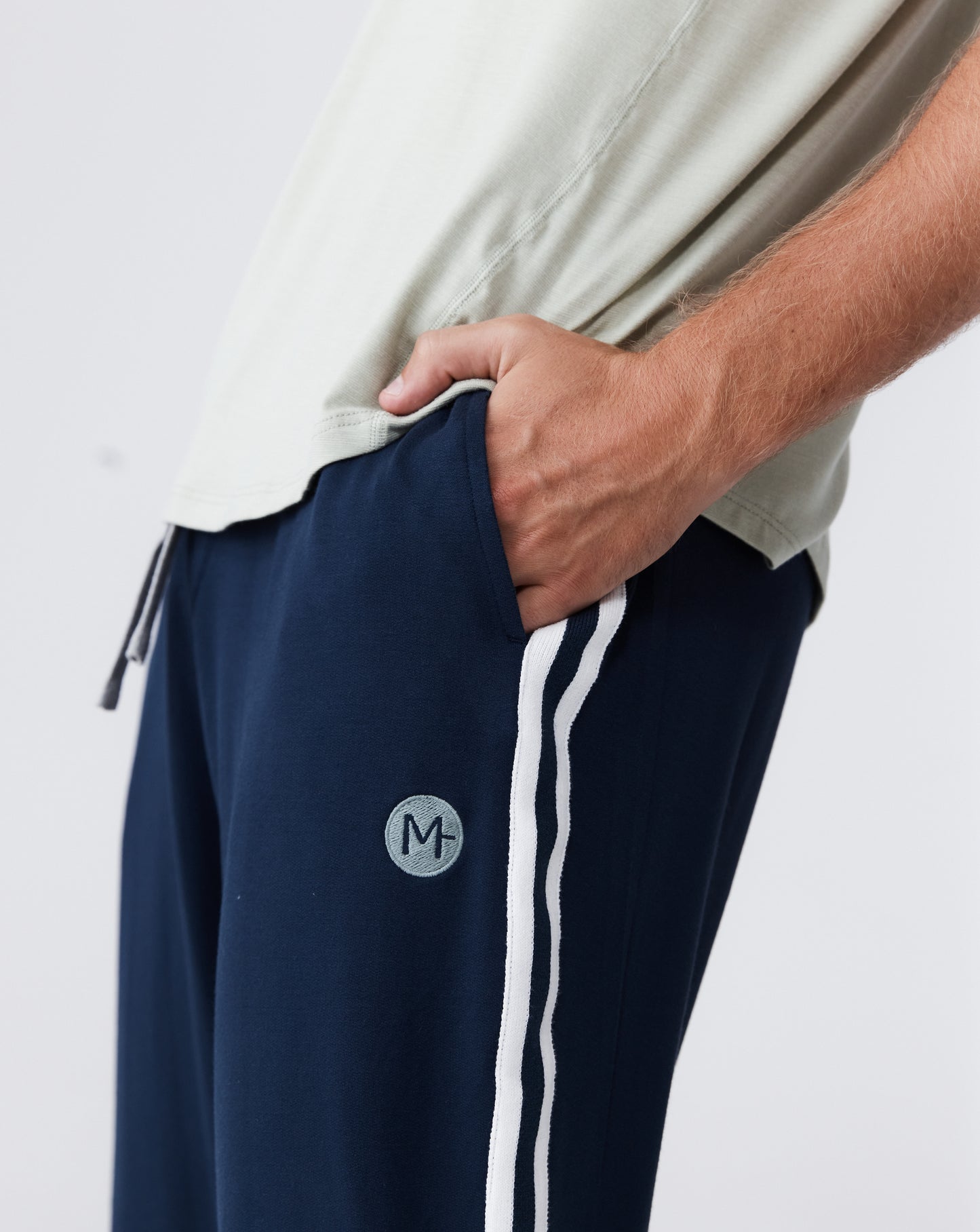 Navy Roam Pant