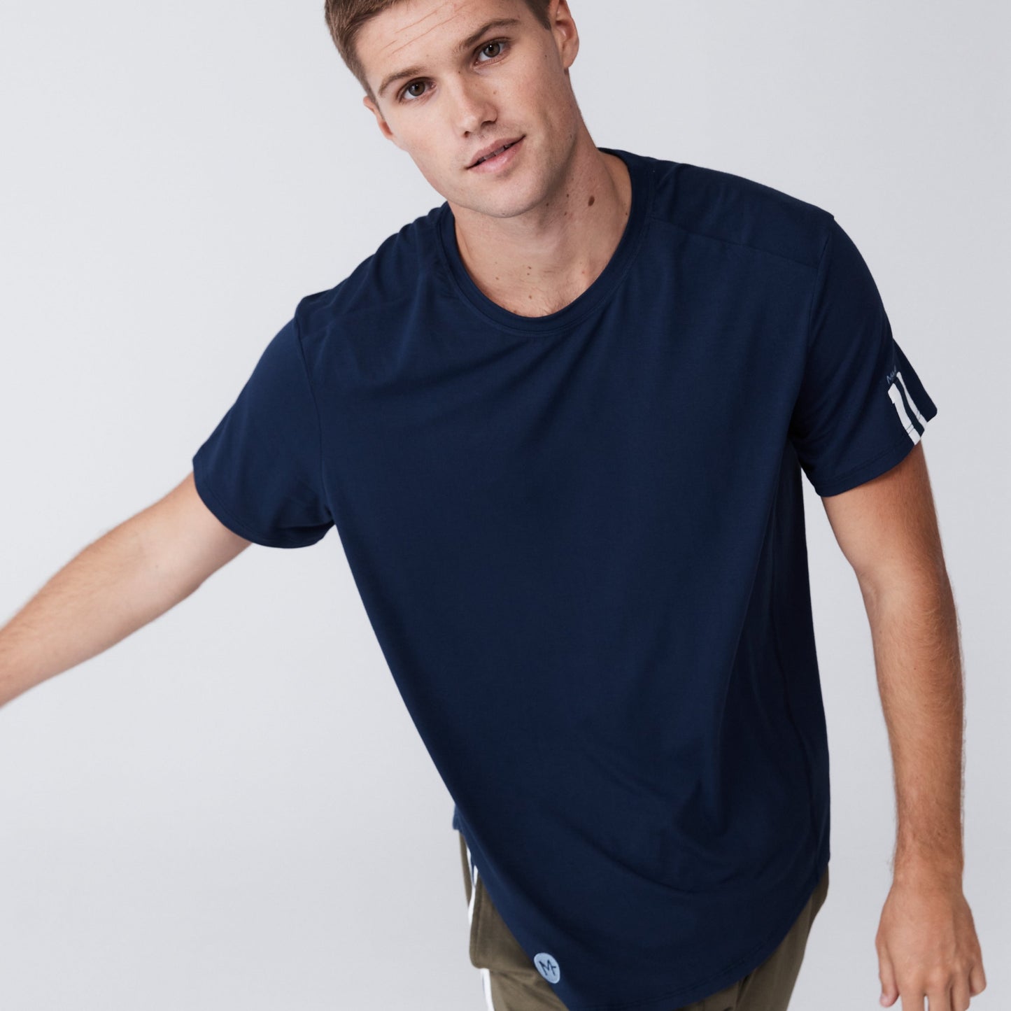 Navy Easy tee